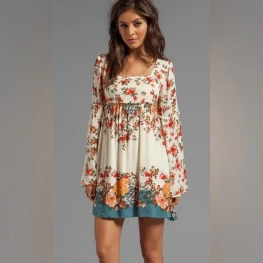 Free People Chinoiserie Mini Dress Cream Red Floral Flowy Fairy Women size Small